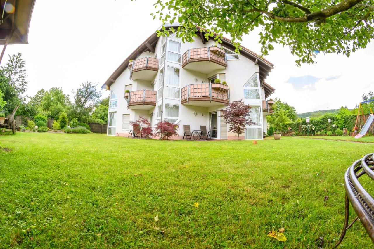Hotel- Restaurant Zum Schwan Waldfischbach-Burgalben Luaran gambar